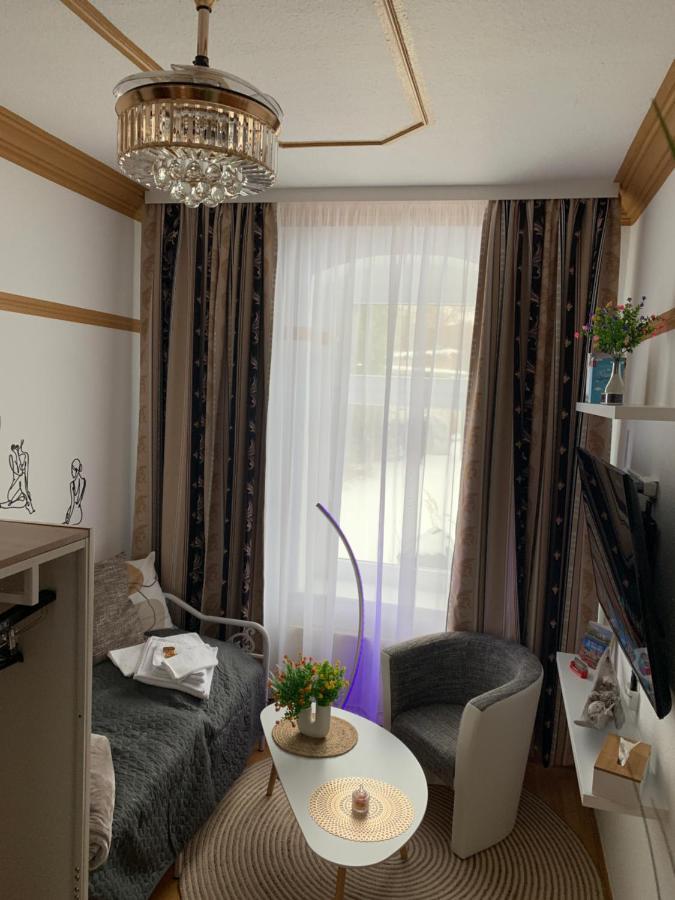 Best-Preis Fewo Rathausblick 2 - Zentrale Lage In Wittenberge - 2 Personen - Einzelzimmer - Vollausstattung - Wlan / Prime & Self-Check-In ภายนอก รูปภาพ