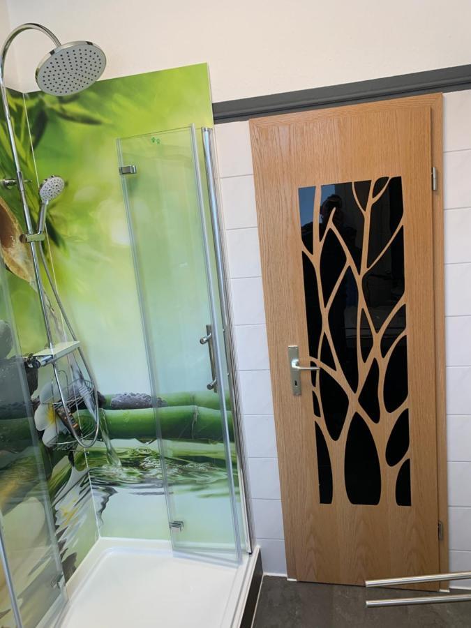 Best-Preis Fewo Rathausblick 2 - Zentrale Lage In Wittenberge - 2 Personen - Einzelzimmer - Vollausstattung - Wlan / Prime & Self-Check-In ภายนอก รูปภาพ