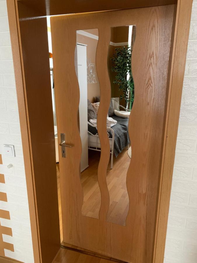 Best-Preis Fewo Rathausblick 2 - Zentrale Lage In Wittenberge - 2 Personen - Einzelzimmer - Vollausstattung - Wlan / Prime & Self-Check-In ภายนอก รูปภาพ