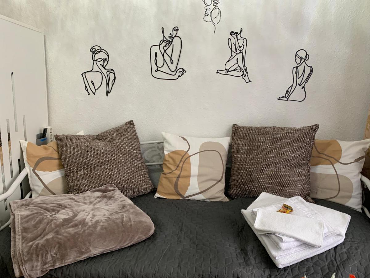 Best-Preis Fewo Rathausblick 2 - Zentrale Lage In Wittenberge - 2 Personen - Einzelzimmer - Vollausstattung - Wlan / Prime & Self-Check-In ภายนอก รูปภาพ