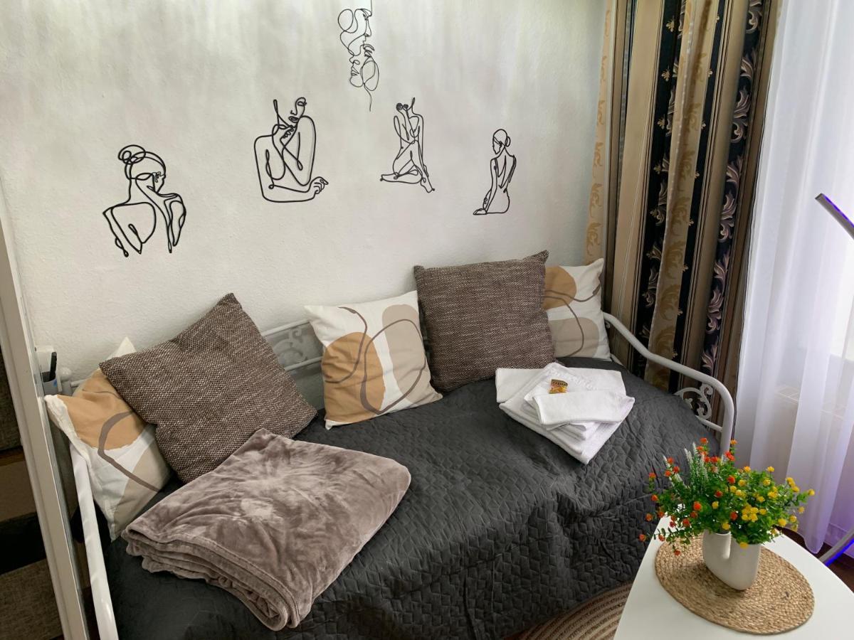 Best-Preis Fewo Rathausblick 2 - Zentrale Lage In Wittenberge - 2 Personen - Einzelzimmer - Vollausstattung - Wlan / Prime & Self-Check-In ภายนอก รูปภาพ